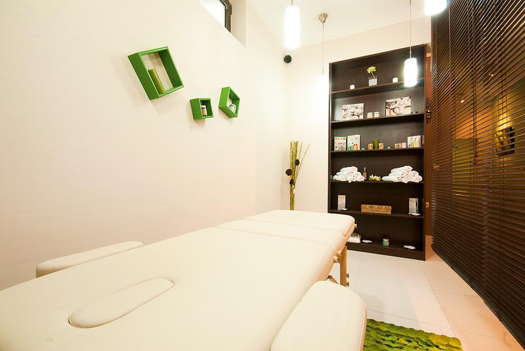 Domador Rooms & Apartments Bečići Ngoại thất bức ảnh